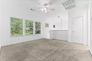 39 E Burberry Cir, The Woodlands, TX 77384 - Photo 20