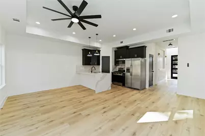 4605 Siegel Street #A, Houston, TX 77009 - Photo 8