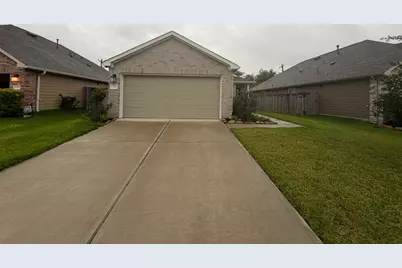 1174 Filly Creek Drive, Alvin, TX 77511 - Photo 2