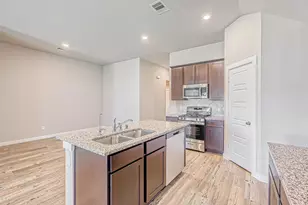 2611 Westward Hl Dr, Fresno, TX 77545 - Photo 16