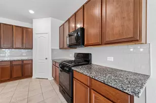 25611 Reign Wayman Ct, Katy, TX 77493 - Photo 4