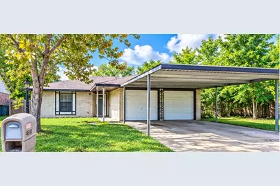 4910 Redfish Reef Drive, Bacliff, TX 77518 - Photo 1