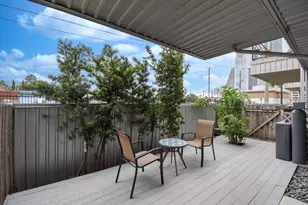831 Saulnier St, Houston, TX 77019 - Photo 16