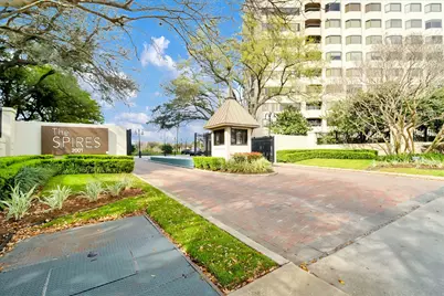 2001 Holcombe Boulevard #1403, Houston, TX 77030 - Photo 24