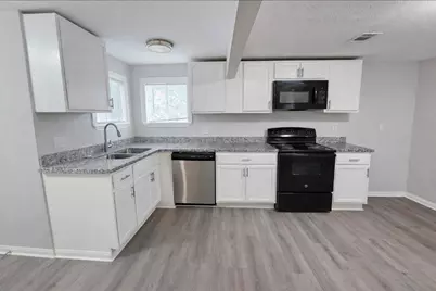 309 E Pine Street, Daisetta, TX 77533 - Photo 6