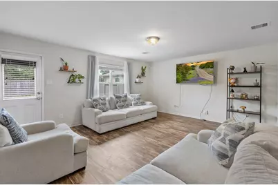 10035 Meadow Mill Forest Lane, Houston, TX 77044 - Photo 6
