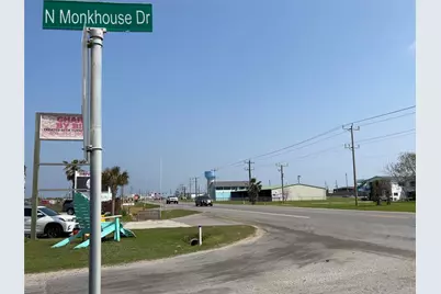 1080 N Monkhouse Drive, Crystal Beach, TX 77650 - Photo 20