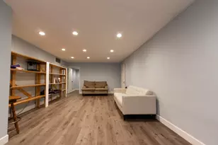 910 Moody Ave, Galveston, TX 77550 - Photo 22