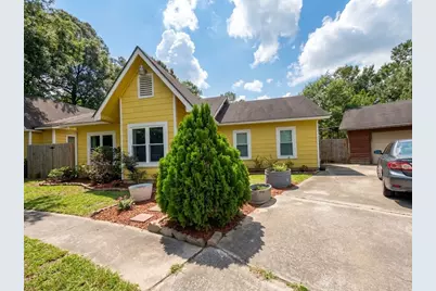 11988 Crystal Creek, Conroe, TX 77303 - Photo 2
