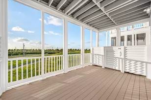 2602 E Seaside Dr, Galveston, TX 77550 - Photo 18