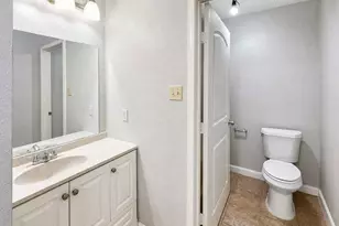 11919 Greenmesa Dr, Houston, TX 77044 - Photo 36