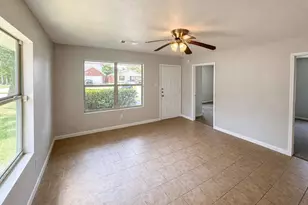 11919 Greenmesa Dr, Houston, TX 77044 - Photo 12