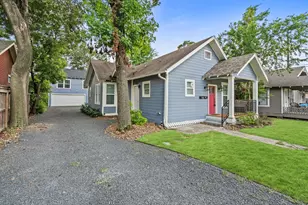 704 E 11th 1/2 St, Houston, TX 77008 - Photo 4