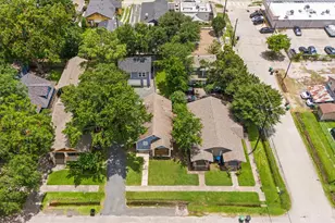 704 E 11th 1/2 St, Houston, TX 77008 - Photo 44