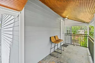 704 E 11th 1/2 St, Houston, TX 77008 - Photo 30