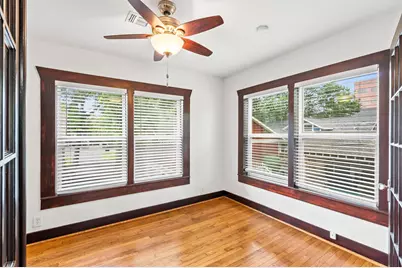 704 E 11th 1/2 Street, Houston, TX 77008 - Photo 34
