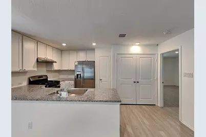 5310 Devils Ridge, Converse, TX 78109 - Photo 4