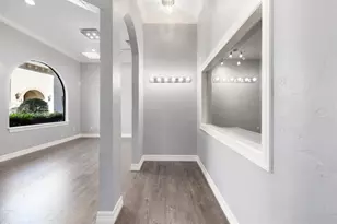 12832 Willow Centre Dr, Houston, TX 77066 - Photo 14