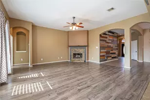 1512 Nacogdoches Valley Dr, League City, TX 77573 - Photo 14