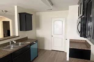 10527 Logger Pine Trail, Houston, TX 77088 - Photo 6