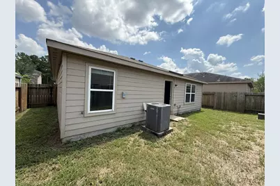 10527 Logger Pine Trail, Houston, TX 77088 - Photo 2