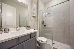 2011 Big Crk Wy, Missouri City, TX 77459 - Photo 20