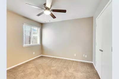 4027 Bentwood Drive, Dickinson, TX 77539 - Photo 4