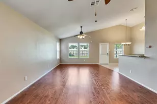 4027 Bentwood Dr, Dickinson, TX 77539 - Photo 14