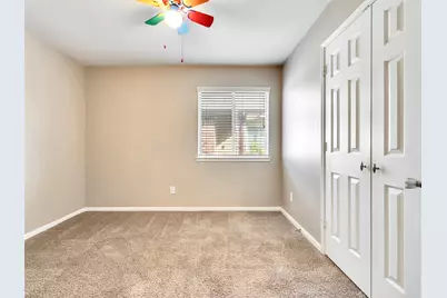 4027 Bentwood Drive, Dickinson, TX 77539 - Photo 8