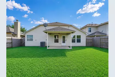 4027 Bentwood Drive, Dickinson, TX 77539 - Photo 34