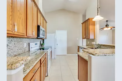 4027 Bentwood Drive, Dickinson, TX 77539 - Photo 24