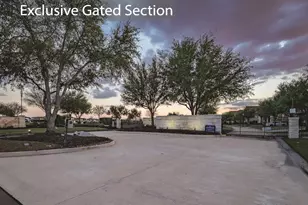 10507 S Sunrise Shores Ln, Cypress, TX 77433 - Photo 6