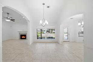 515 Pine Ridge Ct, Friendswood, TX 77546 - Photo 8