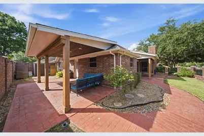 515 Pine Ridge Court, Friendswood, TX 77546 - Photo 4