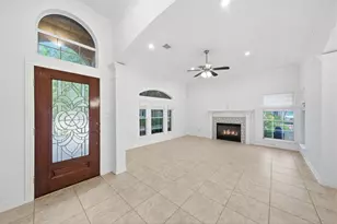 515 Pine Ridge Ct, Friendswood, TX 77546 - Photo 6
