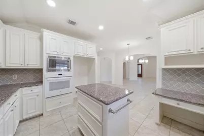515 Pine Ridge Court, Friendswood, TX 77546 - Photo 12
