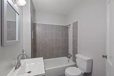 915 4th Avenue N, Texas City, TX 77590 - Photo 14