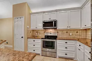 11807 Briarwood Ln, Montgomery, TX 77356 - Photo 12