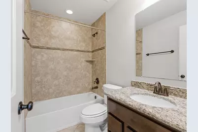 13211 Parkway Meadows Drive, Houston, TX 77077 - Photo 32
