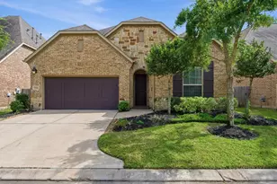 13211 Pkwy Meadows Dr, Houston, TX 77077 - Photo 2