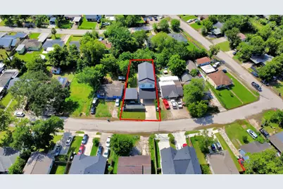 7314 Iwo Jima Road, Houston, TX 77033 - Photo 4