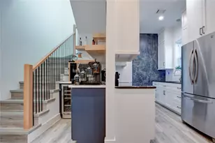 7314 Iwo Jima Rd, Houston, TX 77033 - Photo 6