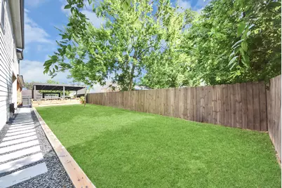 7314 Iwo Jima Road, Houston, TX 77033 - Photo 38