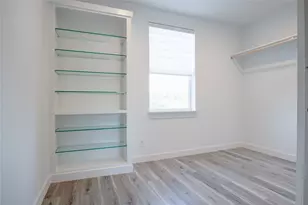 7314 Iwo Jima Rd, Houston, TX 77033 - Photo 14