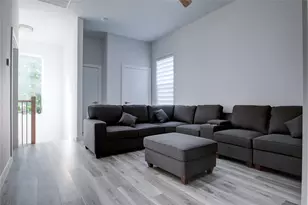 7314 Iwo Jima Rd, Houston, TX 77033 - Photo 18