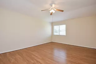 23527 Maple View Dr, Spring, TX 77373 - Photo 16