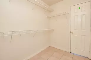 23527 Maple View Dr, Spring, TX 77373 - Photo 10