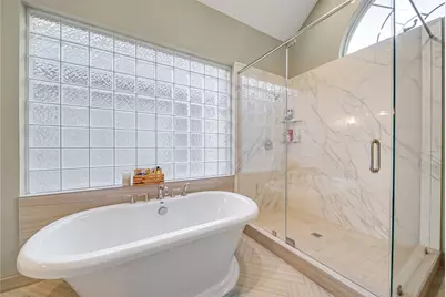 318 Bayshore Drive, Montgomery, TX 77356 - Photo 20