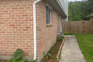 7842 Winehill Ln, Houston, TX 77040 - Photo 2