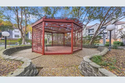 10811 Richmond Avenue #101, Houston, TX 77042 - Photo 22